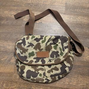 Nylon Ducks Unlimited Messenger Bag Script Camo Shell Range Rare